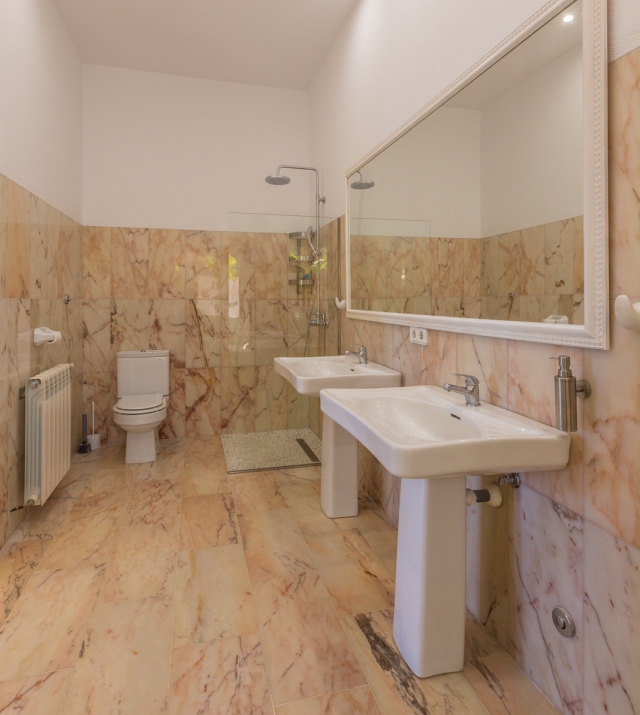 rv collexion ibiza villa rental villa casa rosada main bathroom.JPG